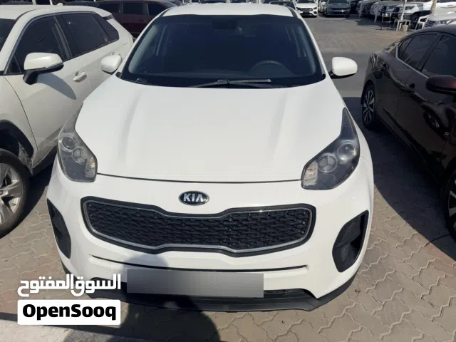 كيا سبورتج 2018 ابيض مسجلة لوحات تامين تسجيل سنة بحالة ممتازة للبيع بداعي السفر