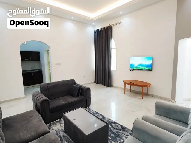 للإيجار غرفه وصاله مفروشه مدخل خاص في منطقة زاخر 3200 شهري شامل