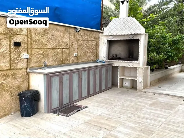 فيلا للبيع بسعر مغري  بناء جديد