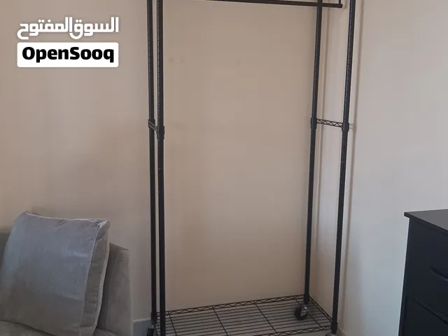 hanging clothing railing super strong on wheels for long hanging with shleves holds 90kg