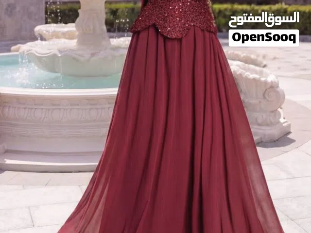 فستان احمر للبنات سهره براق ورائع يوجد واحد فقط لبسته ساعه واحد