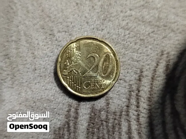 عملة معدنية من فئة 20 سنت يورو.يبدو أن العملة تعود لعام 2002