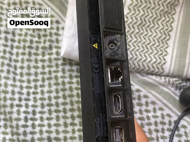بليستيشن فور شبه جديده امورها طيبه