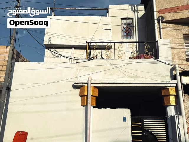 بيت للبيع في القبلة حي الشهداء