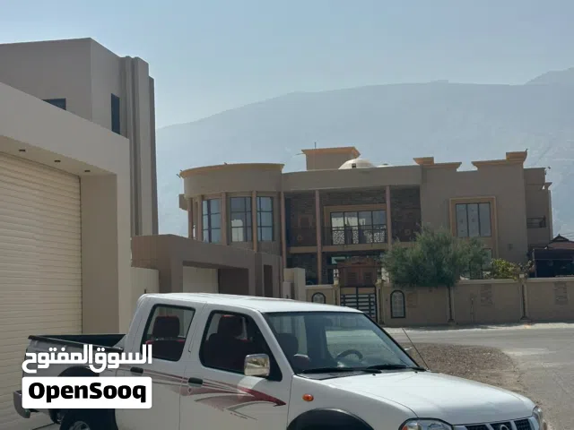 بيكاب نيسان للبيع فرويل