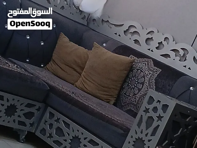 طقم كورنر 16 مقعد وغرفه نوم جديد لاتيه 18  مع غساله سامسونج للبيع