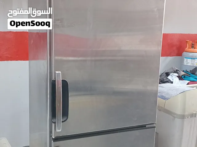 freezer good condition and good working standard Steel body