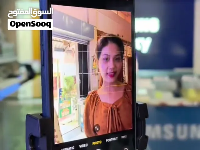 ستاند موبايل ذكي بتعقب الوجه – دوران 360°