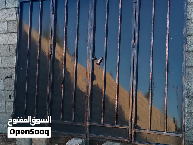 باب حديد 4فرادي  العرظ2.80متر الارتفاع2.24متر