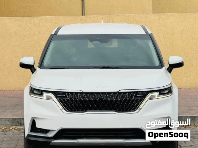 Used Kia Carnival in Dubai