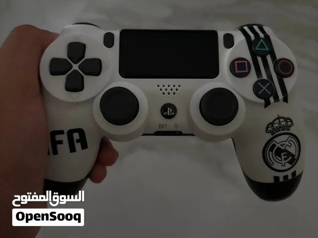 جهاز بليستيشن 4 اصلي