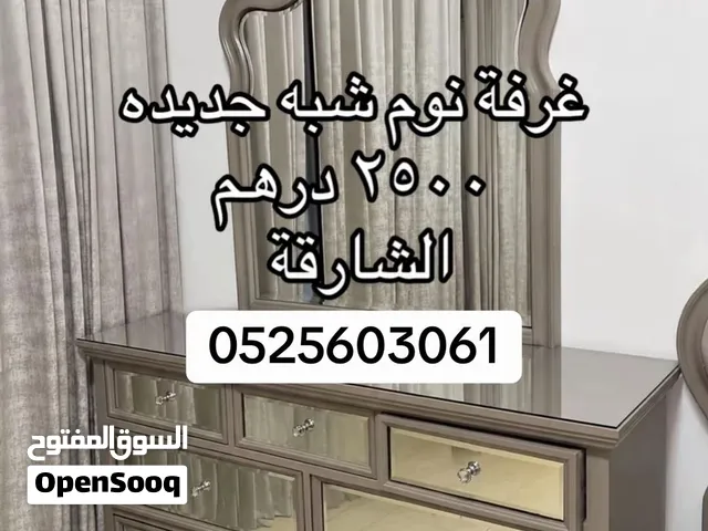 غرفة نوم شبه جديده
