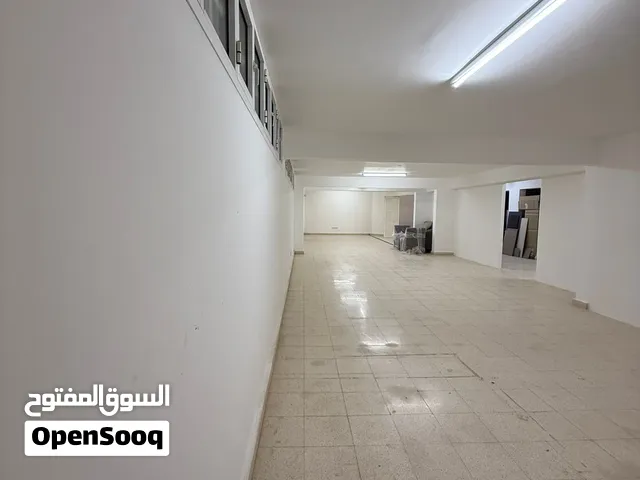Private basement Warehouse for rent مستودع خاص في الطابق السفلي للإيجار