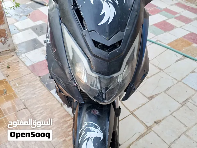 للبيع سكوتر 150cc – السعر 400 قبل التفاوض بعد المعاينه فلت فلت فلت  للبيع سكوتر 150cc –