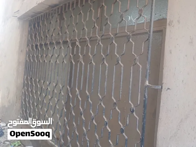 شباك طول مترين وعرض مترين مع حمايه خارجيه