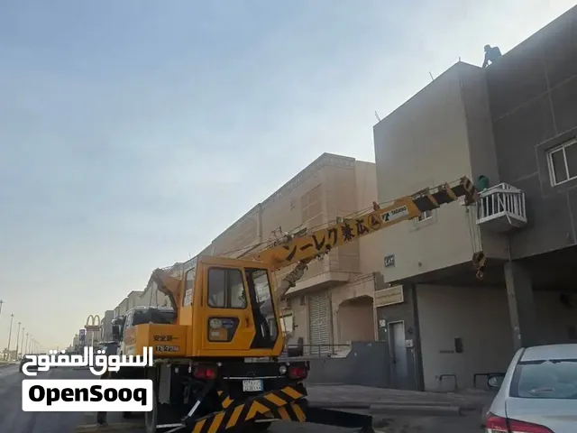 كرين سله لتنظيف الواجهات وتركيب اللوحات