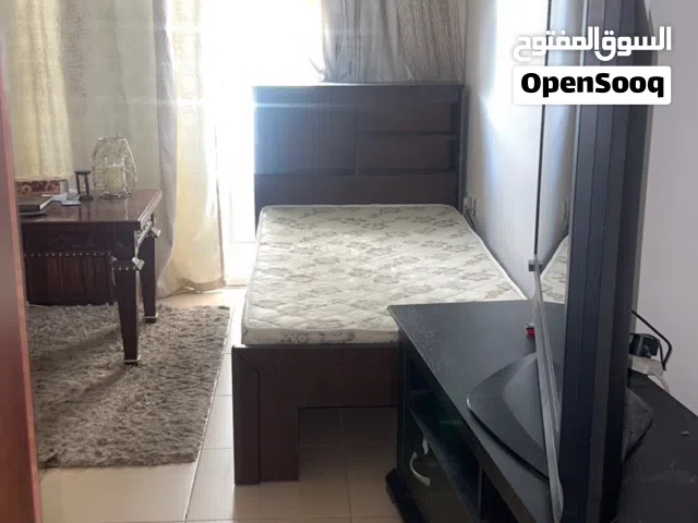 مطلوب شاب ملتزم للمشاركه بسكن نظيف