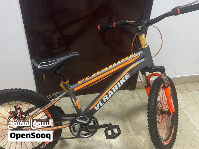 بسكليت رياضي VLRABIKE سبورت بحالة جيدة (100 نهائي)