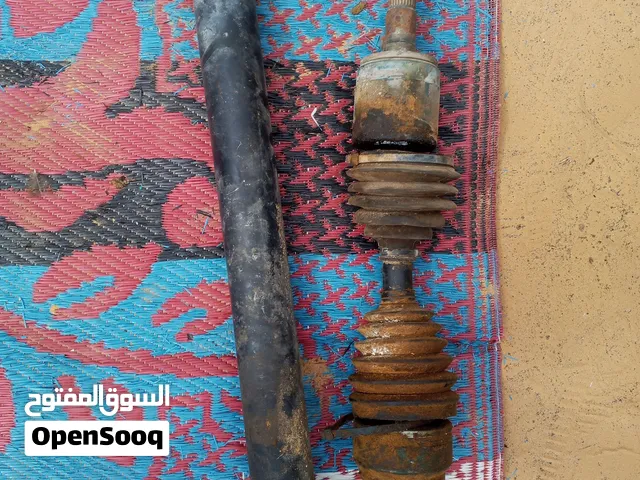 السلام عليكم عندي دفع رباعي هونداي للبيع