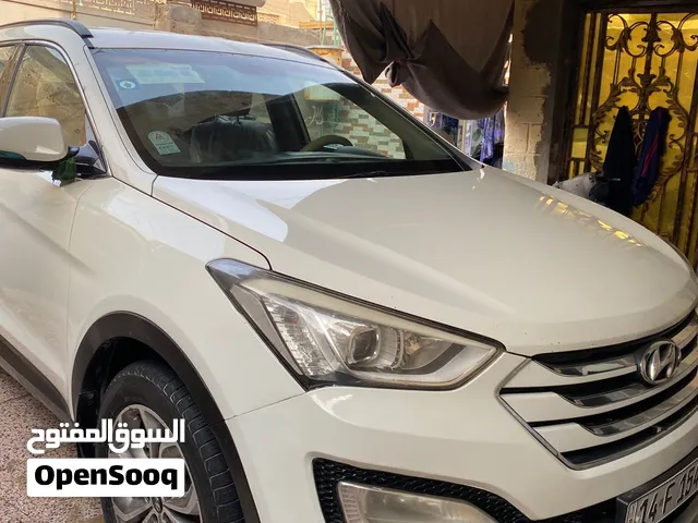 2015 هيونداي سنتافي Standard