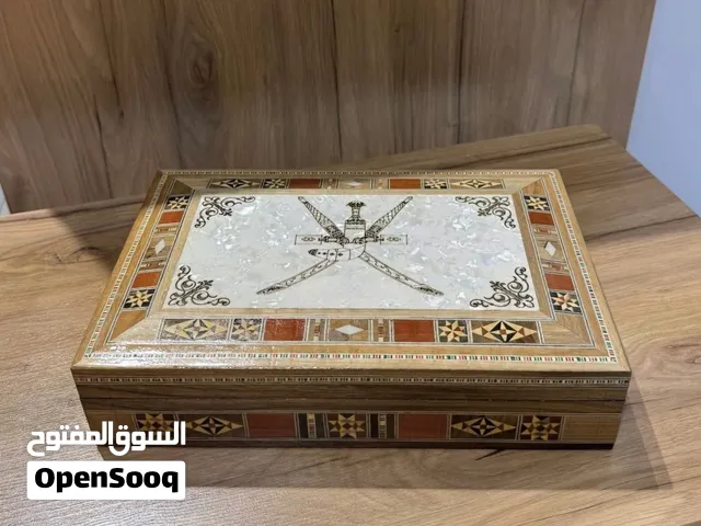 صندوق فاخر وقطعة استثنائية