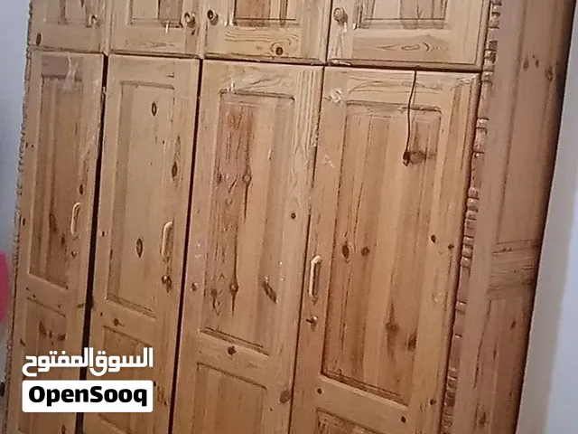 دولاب سويدي شبه جديد للبيع بنصف السعر الموقع عدن الرباط