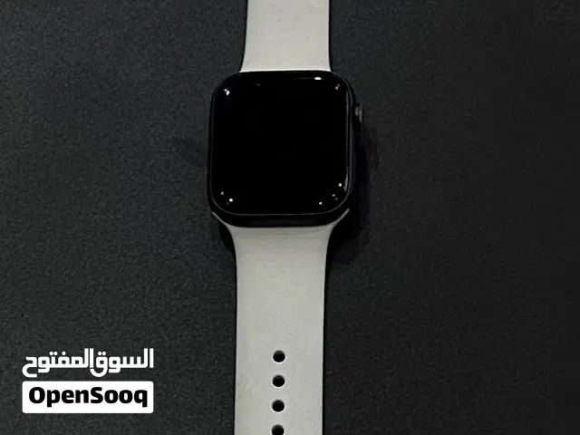 Apple SmartWatch series 5 in Excellent Used Condition