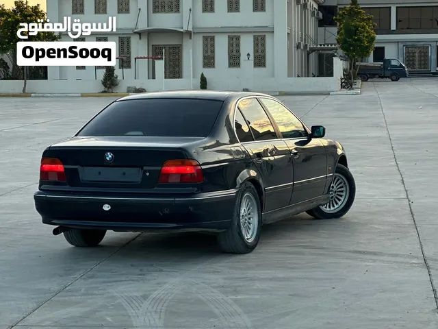 بي ام فيا خامسه 1999