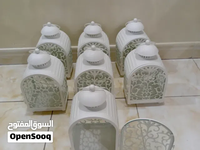 فانوس عدد 7 لون ابض مع زجاج