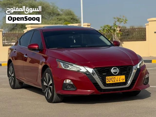 Used Nissan Altima in Al Batinah