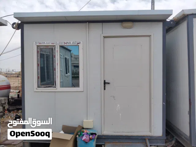 كرفان حجم 3 في 3 بعده جديد مستخدم قليل شغل درجه اوله مع ميز وكرسي تفاصل وتساب  سعره 2 ملي