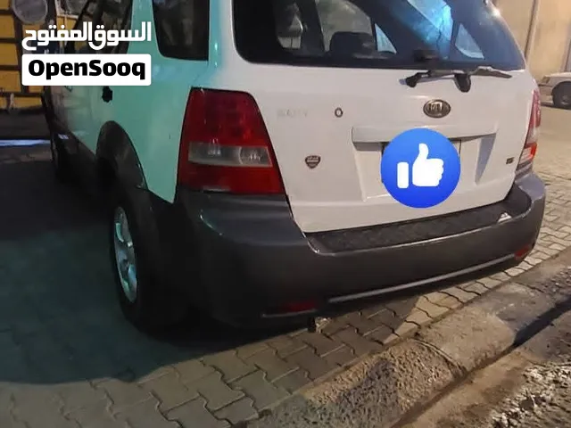 Used Kia Sorento in Basra