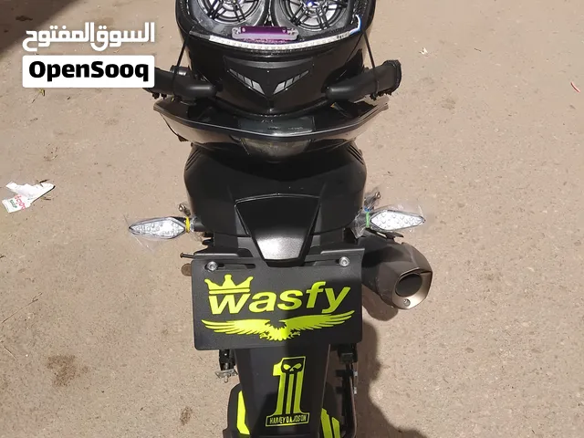 هوجن f250 كسر زيرو استعمال شهرين  كشاف امامي  خوذه  سماعات  ريموت كنترول انجينجار ليد ابلكيشن ترابه