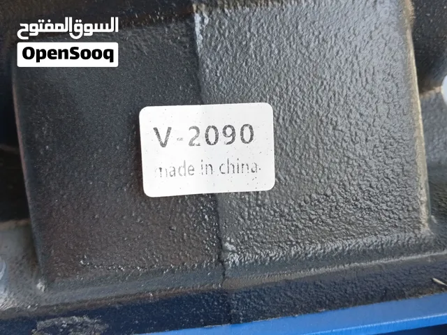 يوجد كمريسه جديده 3 فاز غير مستعمله ابدا بدي ابيعها اقل من سوق