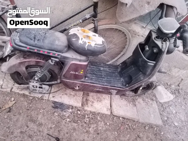 دراجه شحن جديده وتشتغل بس ماتمشي  سعرها 100