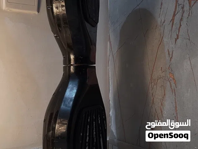 سكوتر اسود لامع