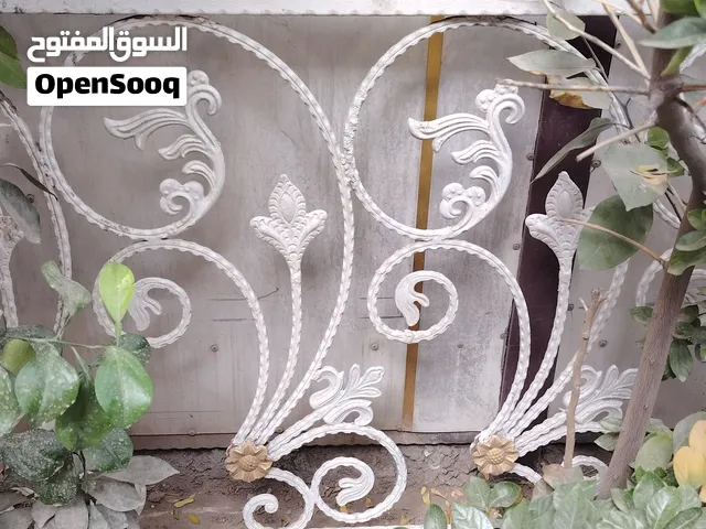 سياج حديقه حديد الثقيل