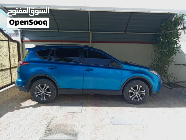 Used Toyota RAV 4 in Al Dakhiliya