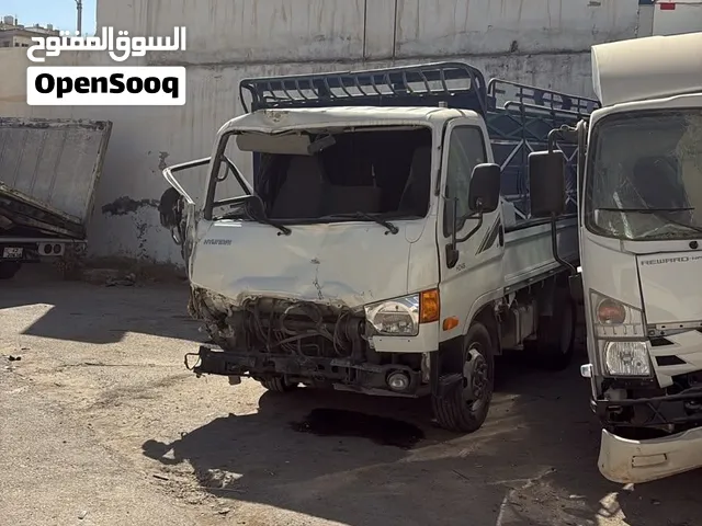 هونداي Hyundai HD-65 2017 (صندوق)