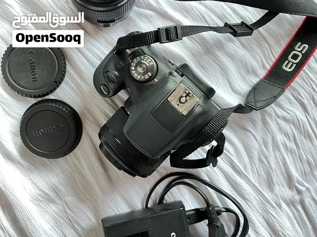 مع عدستينCanon EOS 2000D