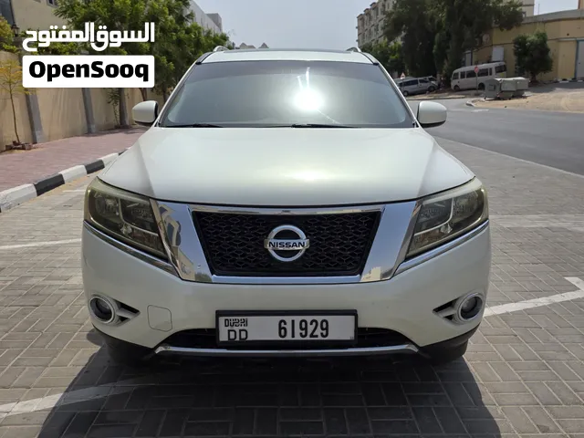 Nissan Pathfinder 2014 SV (facelifted 2016)
