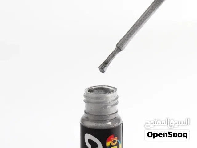 قلم صبغ للسياره متوفر اللون الاسود والاحمر و الابيض و الرصاصي