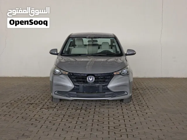 شانجان السفن استاندر 2023 للبيع