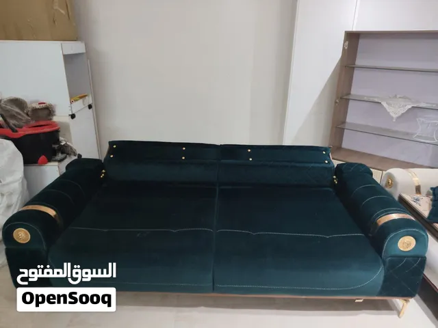انتريه فرزاتشي موردن مستعمل من القباني للاثاث استعمال راقي قطيفه لامعه ،اكسسورات مدهبه