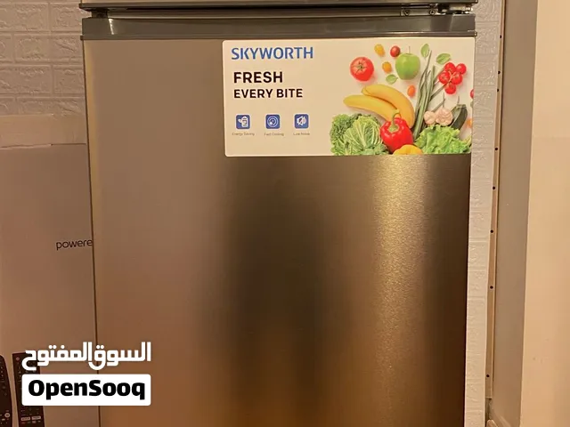 ثلاجة skyworth جديدة