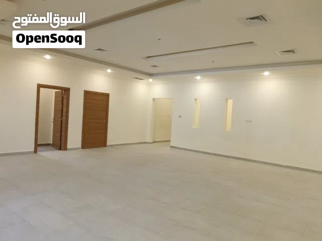 375 m2 4 Bedrooms Townhouse for Rent in Mubarak Al-Kabeer Abu Ftaira