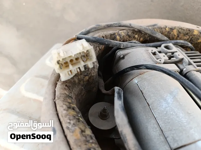 ضاغط هواء بي ام دليو اكس فايف 2005