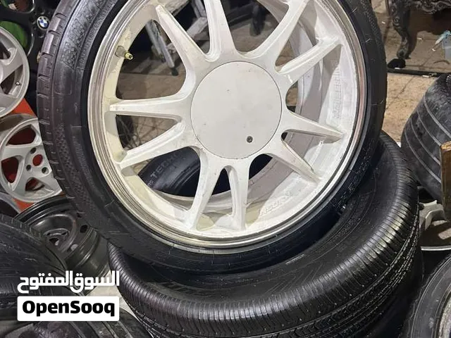 جنط 4 براغي نظيف بحاله و كالة للبيع المستعجل مطلوب فيه 150 قابل للتفاوض  للاستفسار