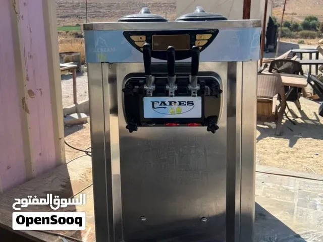مكينة بوظه السعر700قابل للتفاوض