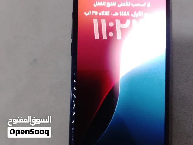 السلام عليكم ايفون 11 برو ماكس ذاكره 256 البطاريه 94 مرفوعه جهاز جديد احلى من الصوره نظيف الحهاز